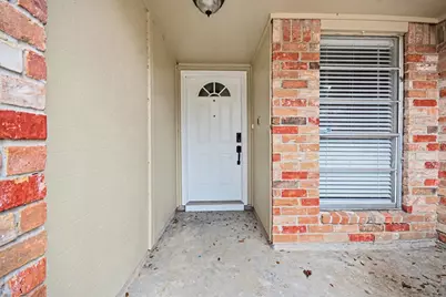 15727 Blackhawk Boulevard, Friendswood, TX 77546 - Photo 5