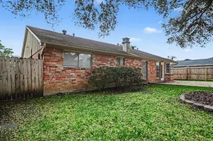 15727 Blackhawk Blvd, Friendswood, TX 77546 - Photo 19