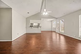 15727 Blackhawk Blvd, Friendswood, TX 77546 - Photo 7