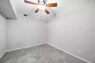 2100 Tanglewilde St, Houston, TX 77063 - Photo 9