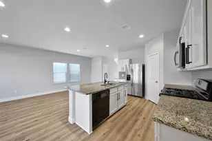 2415 Sutton Hollow Ct, Spring, TX 77373 - Photo 9