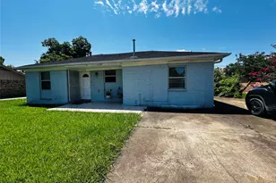 1146 Mitchell Rd, Houston, TX 77037 - Photo 1