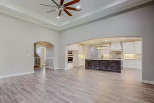 8360 Chappell Hill Dr, Beaumont, TX 77713 - Photo 3