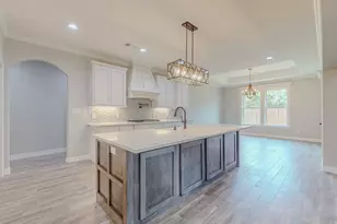 8360 Chappell Hill Dr, Beaumont, TX 77713 - Photo 13