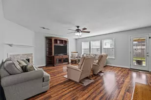 5006 Lockhart Dr, Pearland, TX 77584 - Photo 7