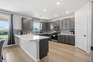 15334 Silver Breeze Ln, Houston, TX 77044 - Photo 9