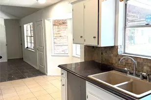 601 Northbend Dr, Baytown, TX 77521 - Photo 17