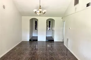 601 Northbend Dr, Baytown, TX 77521 - Photo 7