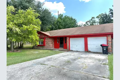 601 Northbend Drive, Baytown, TX 77521 - Photo 1