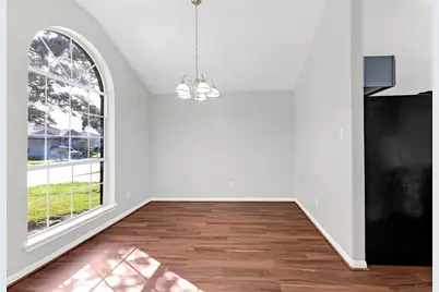 4018 Floral Way Ct, Fresno, TX 77545 - Photo 5