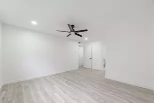 2210 Stillmeadow Dr, Missouri City, TX 77489 - Photo 15