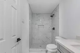 2210 Stillmeadow Dr, Missouri City, TX 77489 - Photo 17