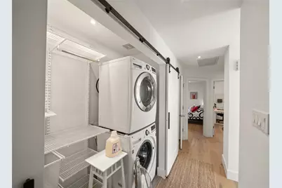 258 Sentry Maple Place, The Woodlands, TX 77382 - Photo 13