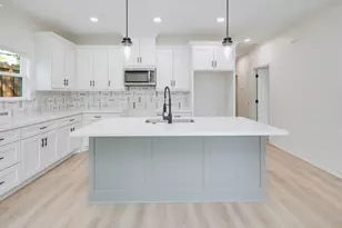 1800 Brookhaven St, Bryan, TX 77803 - Photo 1