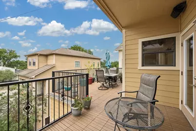 2041 W 14th 1/2 Street, Houston, TX 77008 - Photo 31