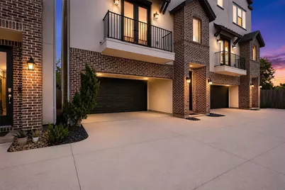 913 Oak Street #B, Houston, TX 77018 - Photo 1