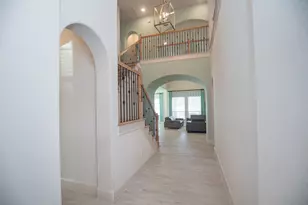 5126 Anthony Springs Ln, Sugar Land, TX 77479 - Photo 9