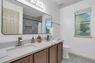 17534 S Summit Canyon Dr, Houston, TX 77095 - Photo 21