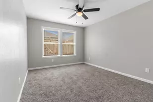 7929 Ritz St, Houston, TX 77028 - Photo 19
