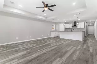 7929 Ritz St, Houston, TX 77028 - Photo 3