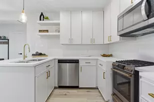 5002 Park Dr, Houston, TX 77023 - Photo 35