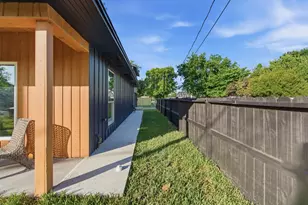 5002 Park Dr, Houston, TX 77023 - Photo 25