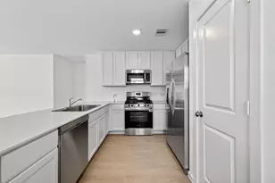 18510 Autumn Hts Ln, Crosby, TX 77532 - Photo 9