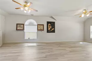 2135 Emerald Cove Dr, League City, TX 77573 - Photo 37