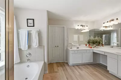 2135 Emerald Cove Drive, League City, TX 77573 - Photo 27