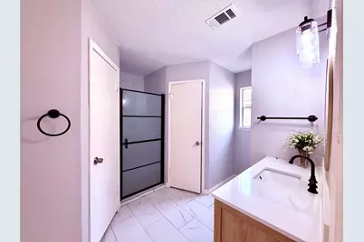 12071 Plumbrook Drive, Houston, TX 77099 - Photo 19