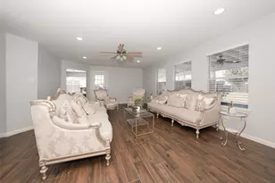 1403 Great Easton Ln, Houston, TX 77073 - Photo 11