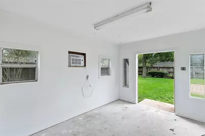 1916 Baywood Drive, Bay City, TX 77414 - Photo 39