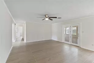1916 Baywood Dr, Bay City, TX 77414 - Photo 13