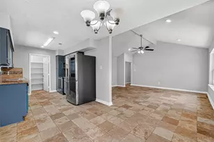 6719 Trigate Dr, Houston, TX 77489 - Photo 15