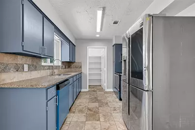6719 Trigate Drive, Houston, TX 77489 - Photo 11
