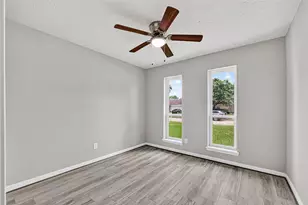 6719 Trigate Dr, Houston, TX 77489 - Photo 29