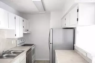 2750 Holly Hall St, Houston, TX 77054 - Photo 5