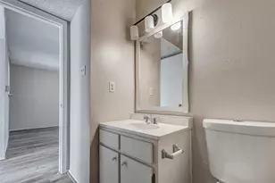 2952 Meadowgrass Ln, Houston, TX 77082 - Photo 11