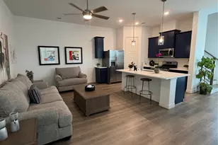 8933 Grovner Pl, Houston, TX 77055 - Photo 3