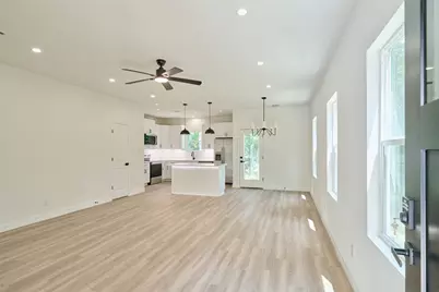 140 Oak Circle, Livingston, TX 77351 - Photo 5