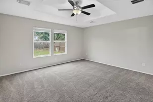 639 Regal Hollow Ln, Houston, TX 77073 - Photo 11