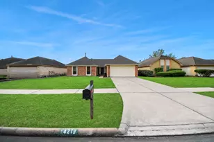 14219 Swanfield Dr, Houston, TX 77083 - Photo 3