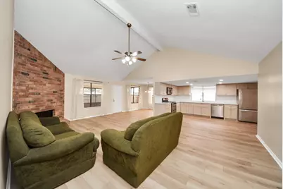 14219 Swanfield Dr, Houston, TX 77083 - Photo 11