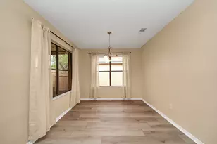 14219 Swanfield Dr, Houston, TX 77083 - Photo 17