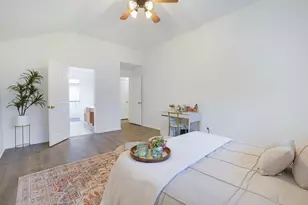 9035 N Ferndale Pl Dr, Houston, TX 77064 - Photo 11