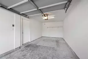 5951 S Loop E, Houston, TX 77033 - Photo 11