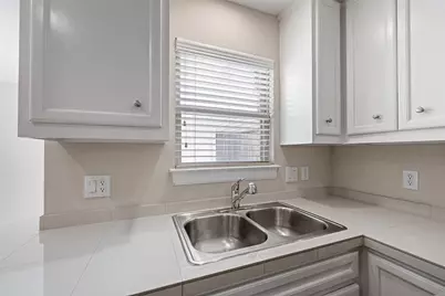 5951 S Loop E #55, Houston, TX 77033 - Photo 31