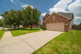 25618 Crisp Spring Ln, Spring, TX 77373 - Photo 3