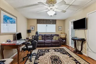 11722 Claywood St, Houston, TX 77024 - Photo 25