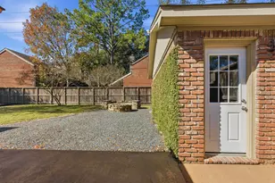 808 Chimney Rock Rd, Houston, TX 77056 - Photo 35